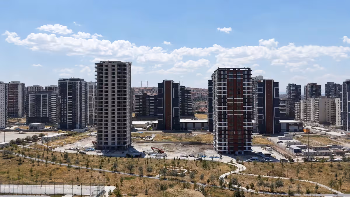 Ser Kule dış görünümü